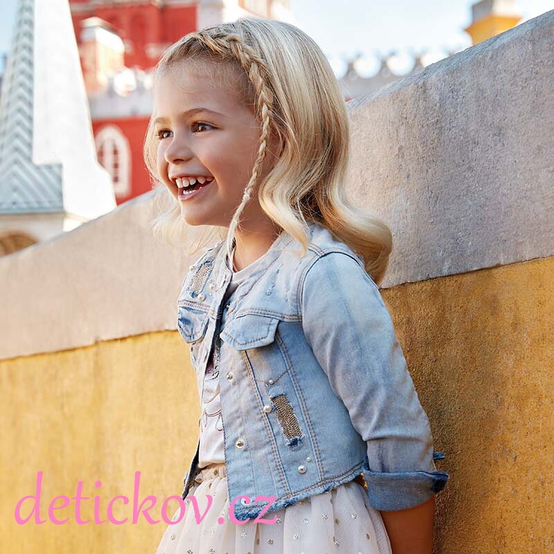 Mayoral mini girl riflová bundička s výšivkou zlatou b. 49 Mayoral mini girl riflová bundička s výšivkou zlatou b. 49